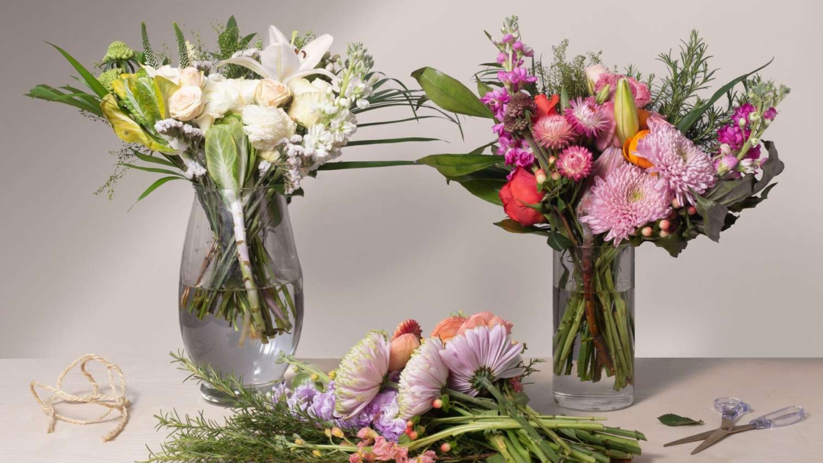 Mother's Day Flowers Delivery: Surprise Her with Fresh Blooms