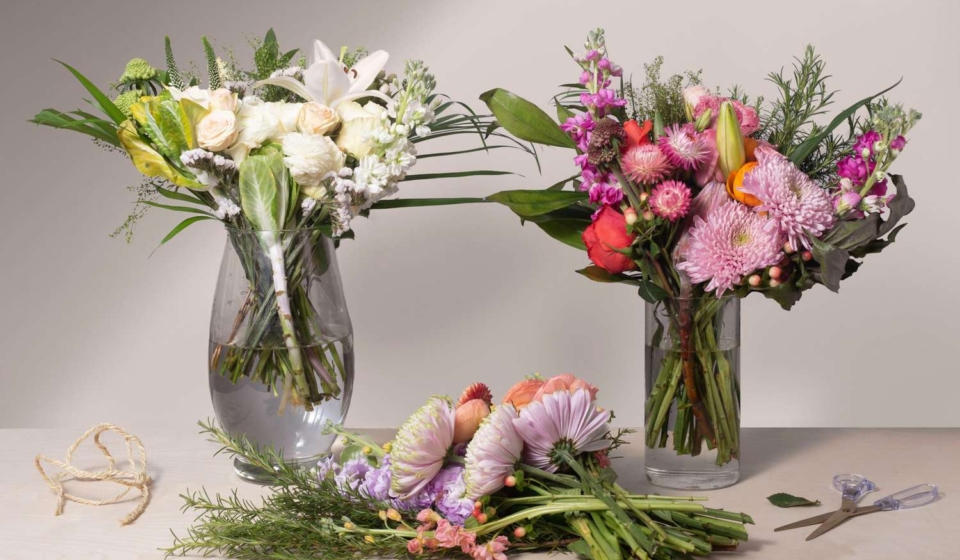 Mother's Day Flowers Delivery: Surprise Her with Fresh Blooms